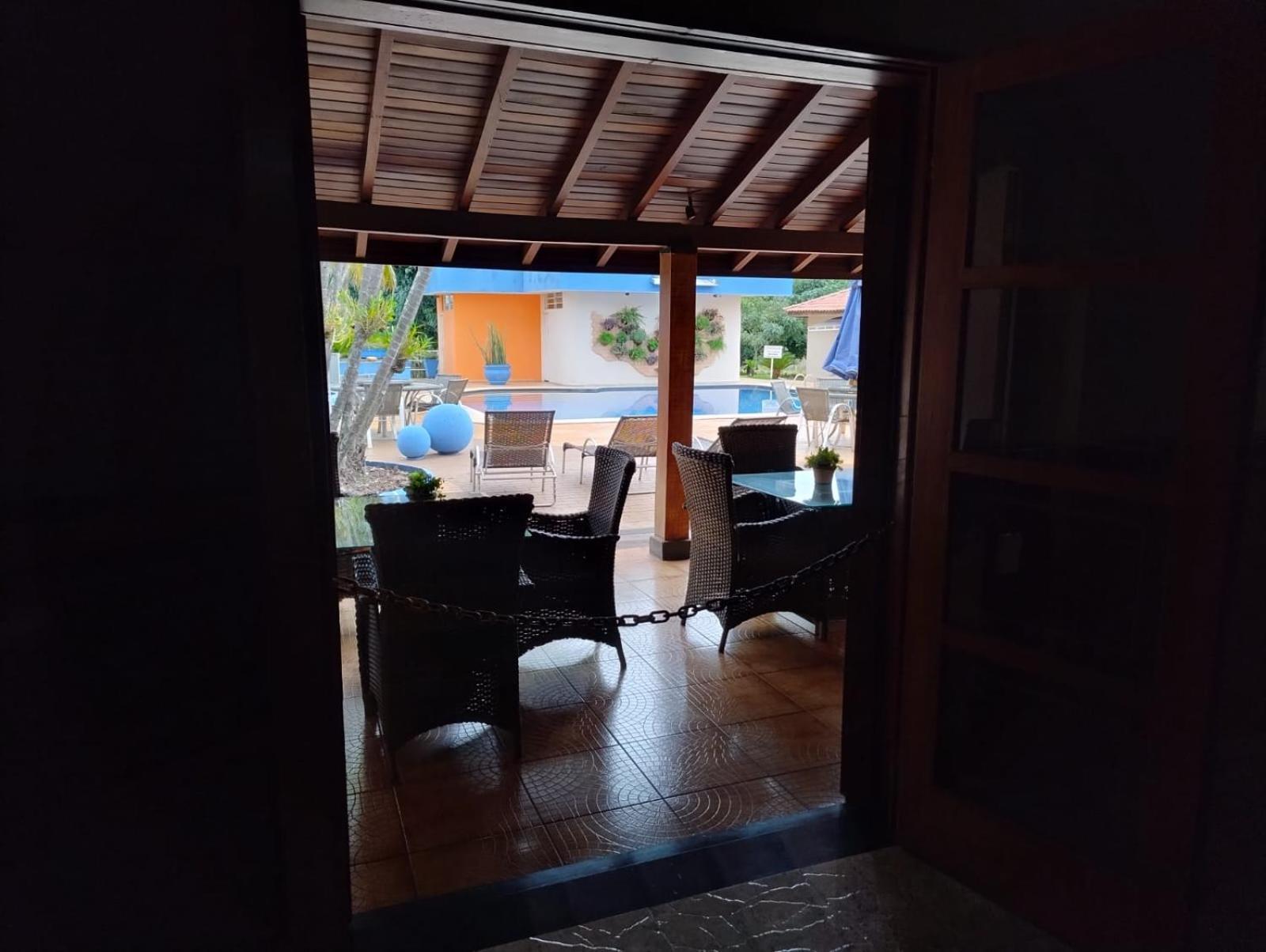 Paradise Inn Hotel 카탄두바 외부 사진