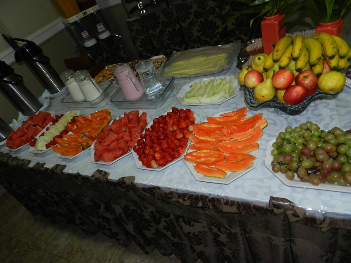 Paradise Inn Hotel 카탄두바 외부 사진