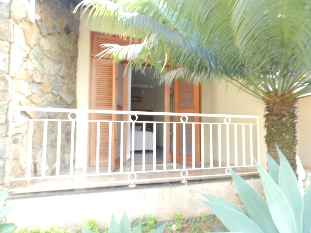 Paradise Inn Hotel 카탄두바 외부 사진
